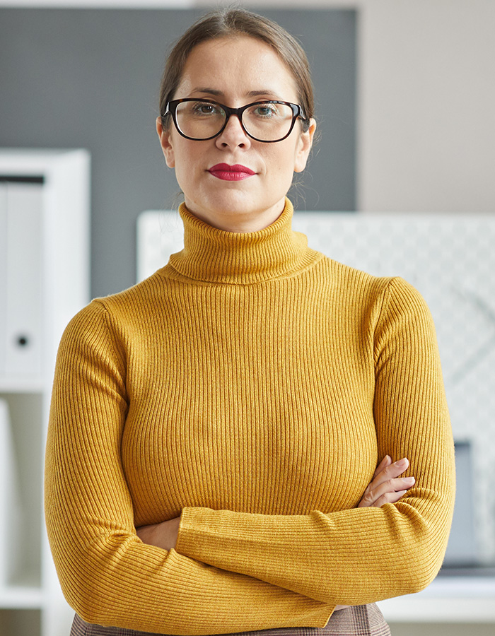 professional-female-architect-at-workplace-E37PHAM.jpg